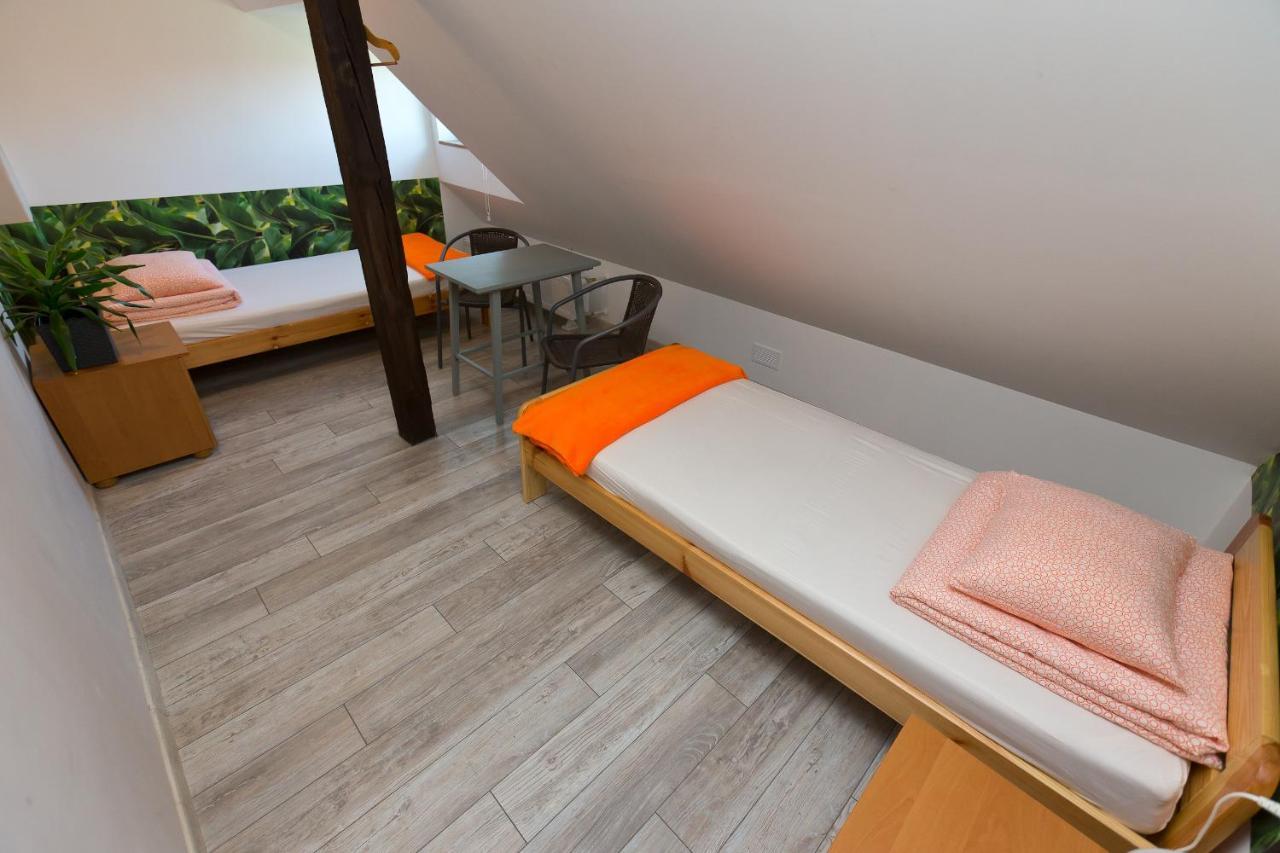 Easy Rider Hostel Wrocław Exteriör bild